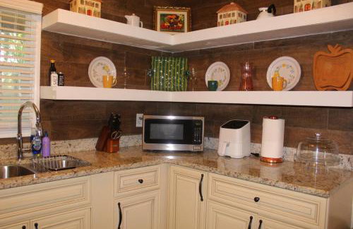 Cozy, Relaxing 4-Bedroom House in Forest Park - Foto 34