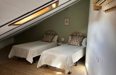 LA CASA DEL PATIO Dúplex con Encanto & Patio Típico a 2 min de Plaza de la Corredera - Foto 13