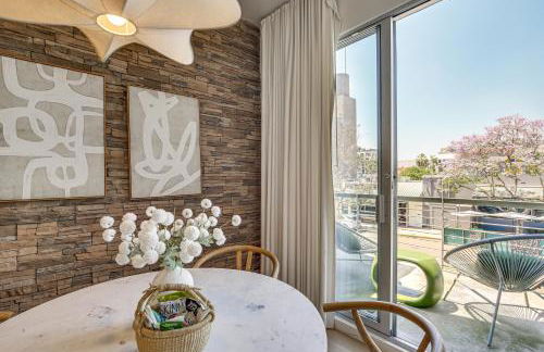 Rooftop with Views Modern Little Italy Townhome - Foto 9