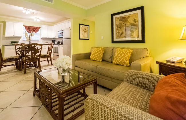 Tropical Beach Resorts - Photo 16