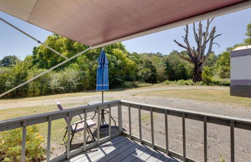 2 Mi to Lake Guntersville Peaceful Camper Home - Foto 18