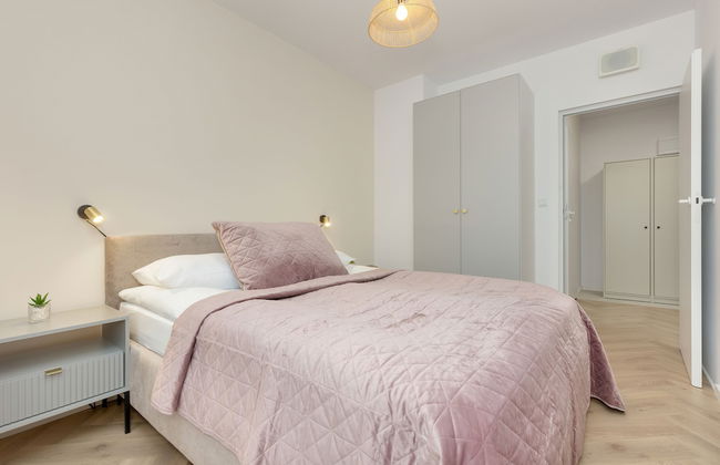 Modern Apartment With Balcony by Renters - Foto 2