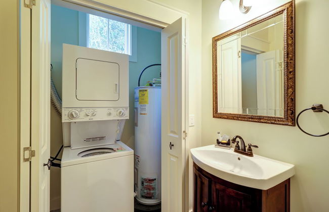 Cute Little Cottage! Perfect Getaway! 2 Pools! Sleeps 4! - Foto 12