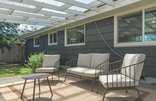 Charming Eugene Bungalow - Photo 21