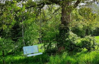 Mid-Wales Farmhouse, swimming pool, tranquil countryside views, sleeps 14 - Foto 55