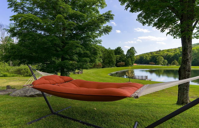 Sunny Pond by Avantstay Secluded Estate w a Private Pond Gym Movie Theater - Foto 58