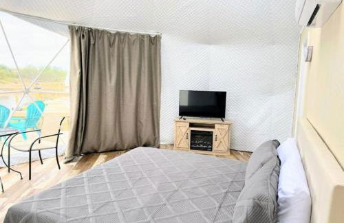 Best Texas Glamping in this Stunning Dome Rental in Rogers, Bell County - Foto 18