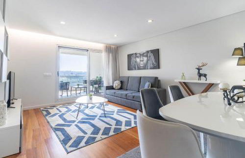 Porto & Douro Vista Apartments by Inviting - Photo 56