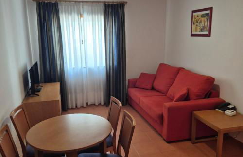 Apartamentos Turísticos Vila Praia - Foto 11