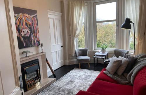 Beautiful traditional top floor flat in the center of Largs - Foto 2