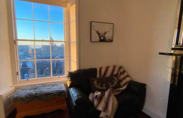 Royal Mile Apartment with stunning views - Foto 7