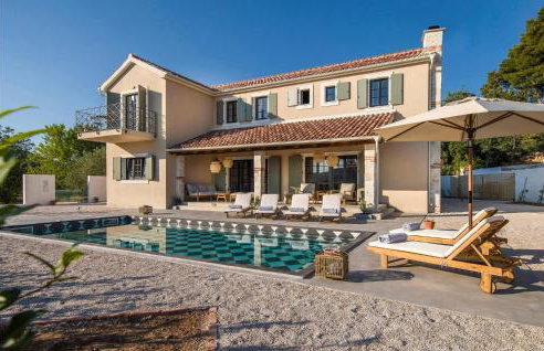 Villa Parona - Photo 1