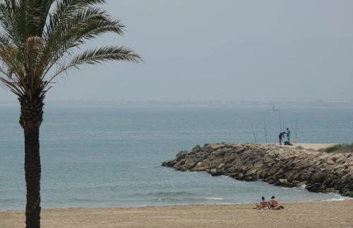 ACOGEDOR ADOSADO entre mar y montaña - Foto 25