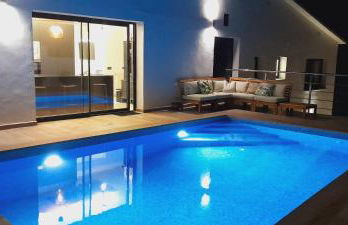 Villa Avril piscina privada y amplias terrazas - Photo 34