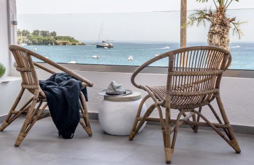 Laia Seafront Luxury Apartments - Photo 3