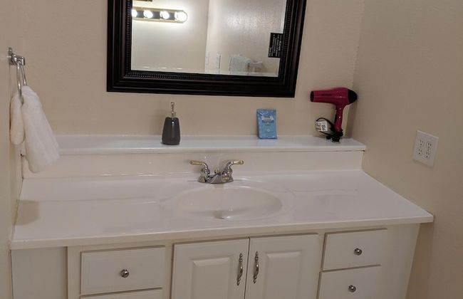 Broadway Loft - Photo 27