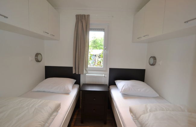 Chalet on the Edge of the Forest - Photo 3