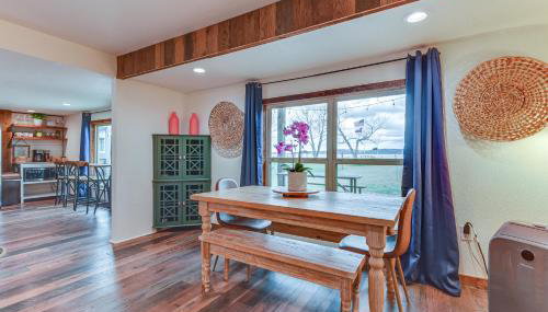 Lakefront Graford Home with Fire Pit and Private Dock! - Foto 5