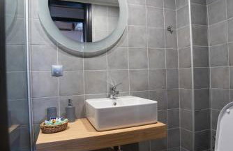 KRISSAIA SEASIDE SUITES - Photo 42