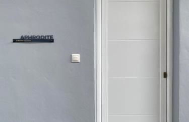 Aphrodite Residence by Elysium Collection - Photo 14