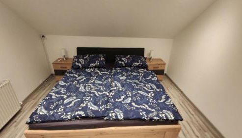 Ferienwohnung, Monteurwohnung, Voll Eingerichtet - Photo 2