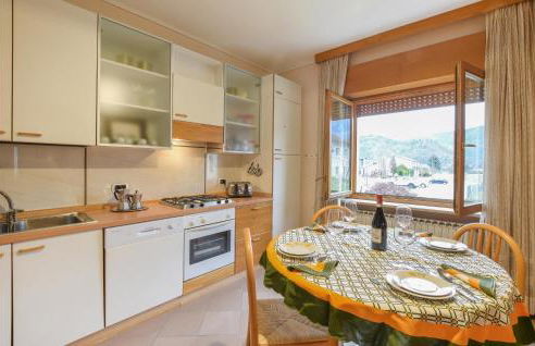 Nice Apartment In Sovramonte With Wifi - Foto 16