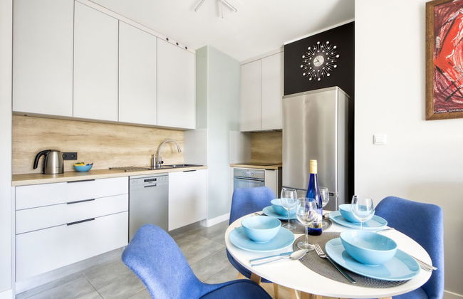 Warsaw Night Apartments Metro Płocka - Photo 11