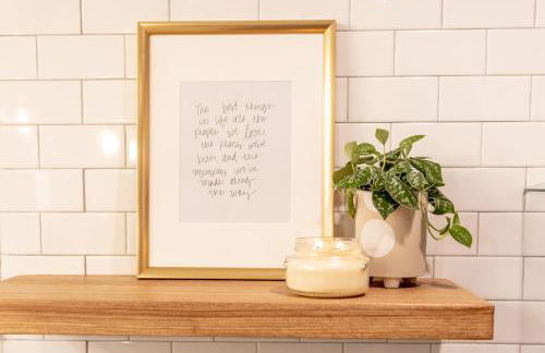 Styled, cozy residential retreat near town center - Foto 4