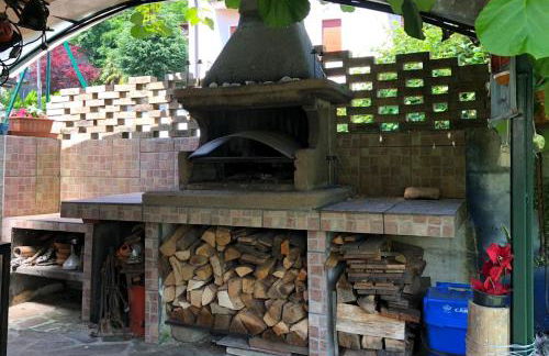 CLUA Holiday House - Photo 53