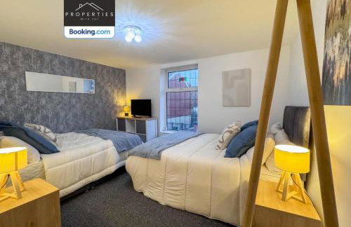 Centrally Located House By Properties With Joy Short Lets and Serviced Accommodation Ashton Ideal for Monthly Stay - Foto 20