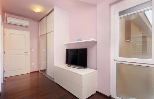 Moro Vrbnik - Foto 46