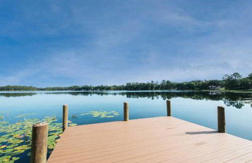 Lovely Hawthorne Home with Private Boat Dock! - Photo 27