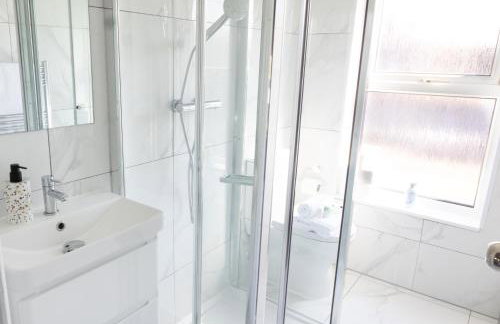 Chalkwell Aparthotel Short & Long Stays Welcome, Leisure , Relocation , Business Stays , Contractors - Photo 34