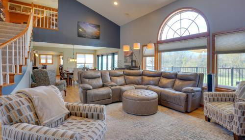 Expansive Retreat on 5 Acres in Shakopee! - Foto 3