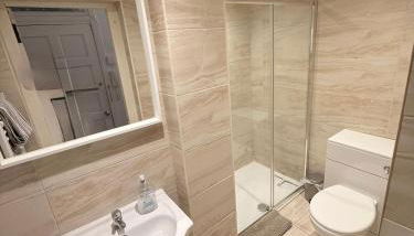 Paisley Pad Glasgow Gateway second floor flat - Foto 4