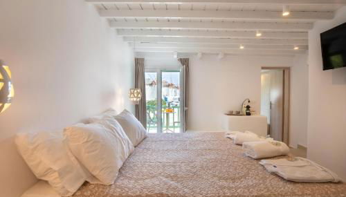 Mylos Suites - Photo 4