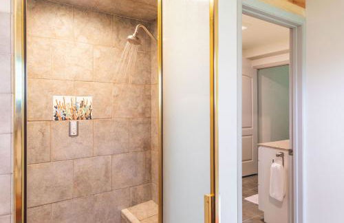 Affordable Luxury on One Acre - Foto 21