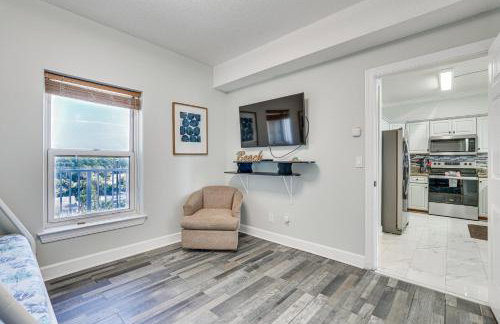 High-Rise PCB Condo with Oceanfront Views and Pool! - Foto 19