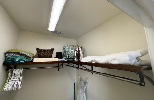 Sea Urchin - Amazing Private Suite Large Bath 3.3mi 2 Beach - Photo 11