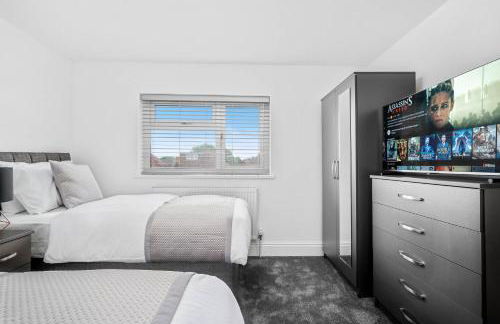 5 bedroom house Solihull 10 mins drive from BHX & NEC Private off road parking - Foto 20