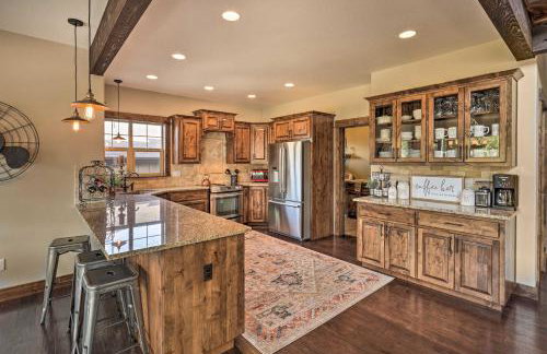 Modern Eagle Crest Escape with Patio and 2 Balconies! - Photo 8