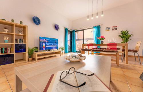Sunrise Surf House, Big Garden, Hot Tub, Parking, super-fast free Wi-Fi - Foto 11