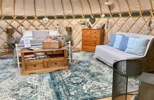 Lake View Yurts - Photo 2