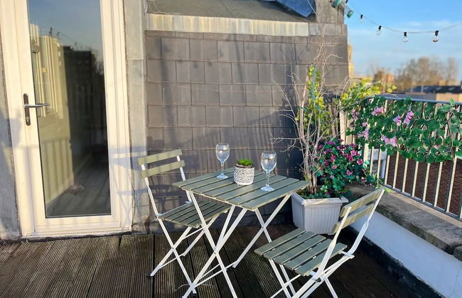 Modern with Stylish Terrace - Foto 10