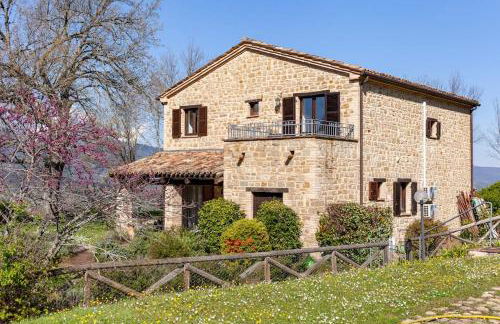 Luxury Villa with Pool, Stunning Location - Foto 33