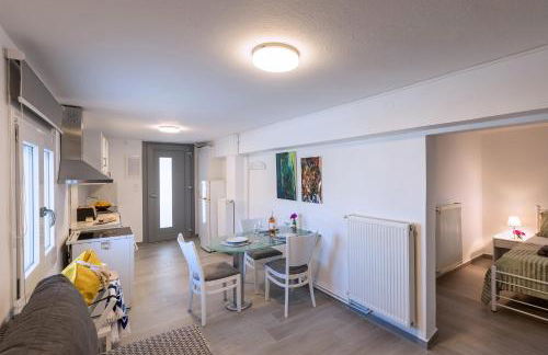 Restia Seaside Apartment I, 50m from Megas Gialos Beach - Foto 16