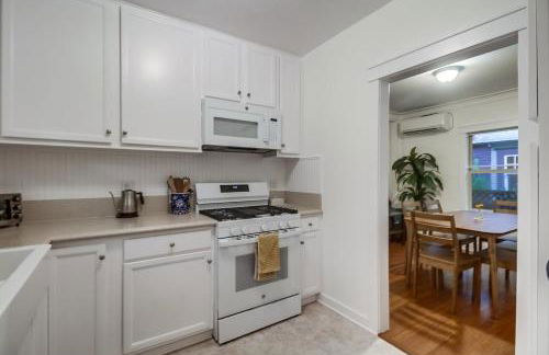 Casa Mellifora 3BR Golden Hill w Garage Parking - Foto 41