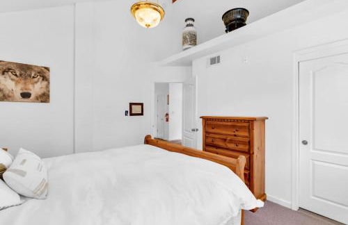 Fully Renovated 3Bd at Yosemite's South Gate - Foto 41