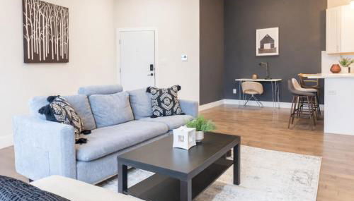 Stylish 2BR,1BAFree ParkingQueen Beds - Foto 2