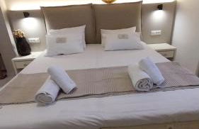 Galini Rooms & Apartments Syros - Photo 3
